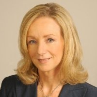 Nancy Mayer Headshot